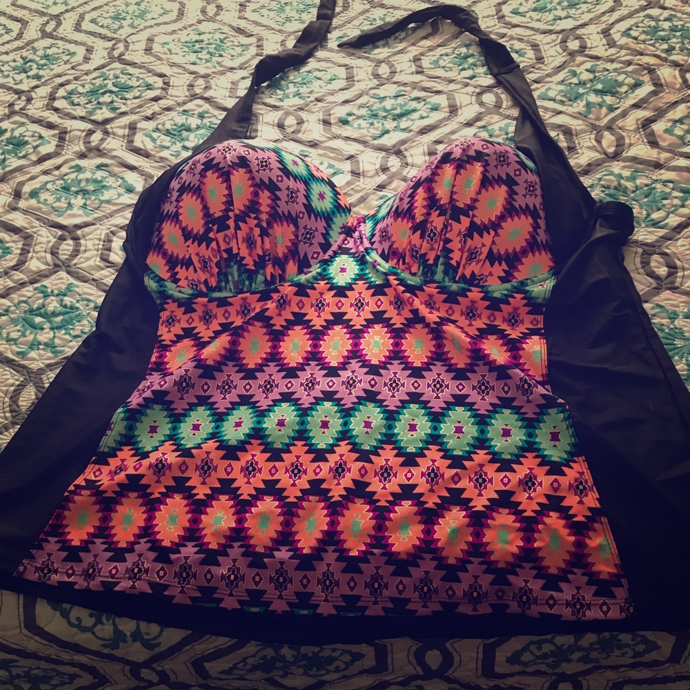 Tankini bathing suit top